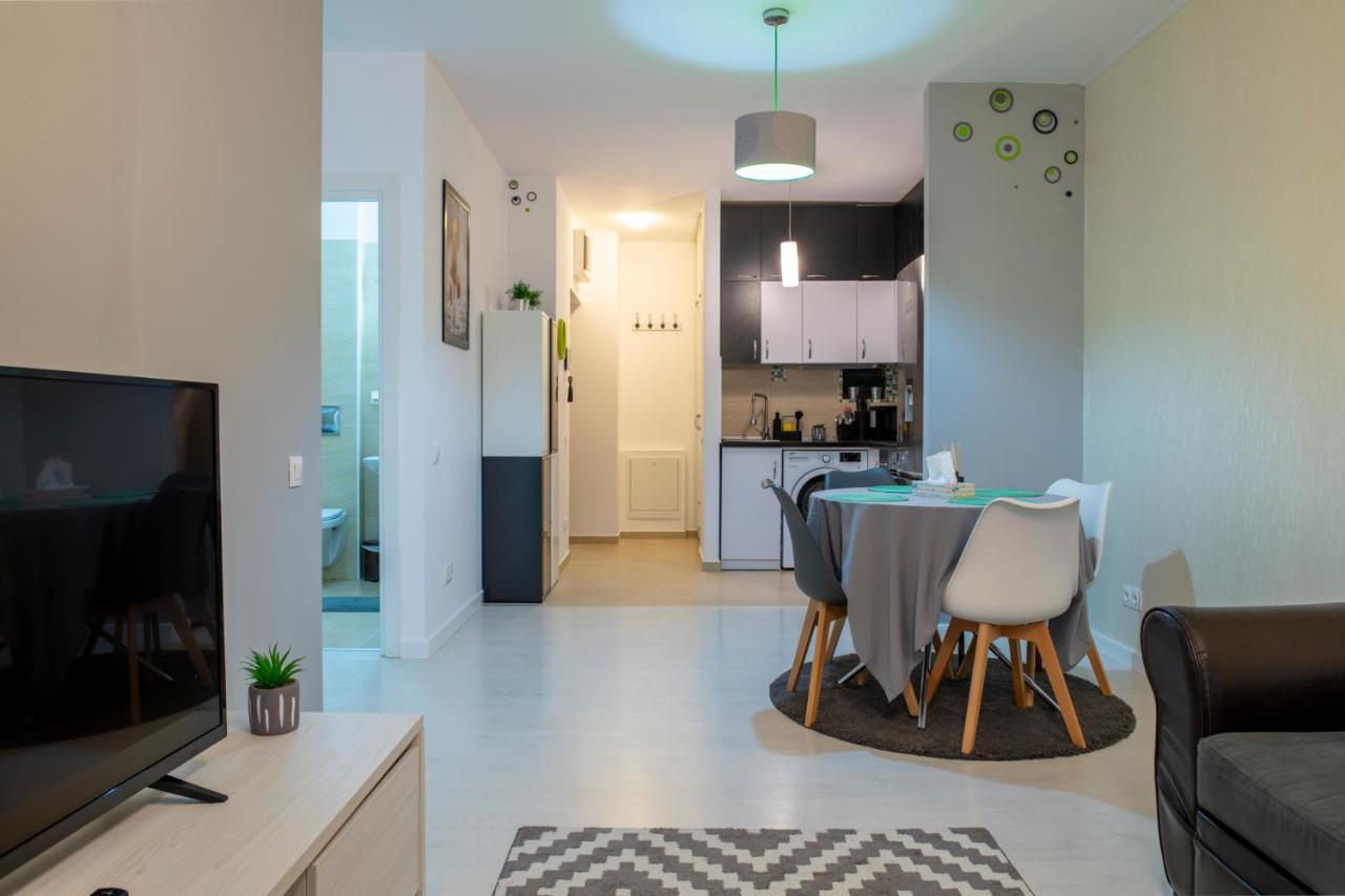 Gvitown Central Apartment Букурещ Екстериор снимка